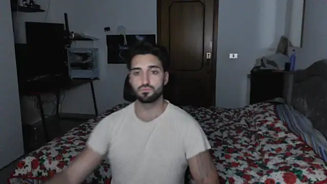 Snapshot of Alexox02 chatting on November 9, 2025, 6:56 pm Alexox02 online show from November 9, 2025, 6:56 pm