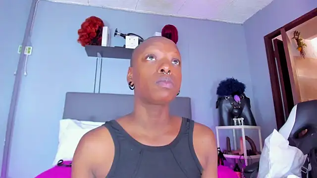 Coco Kiss online show from February 28, 2026, 7:02 pm