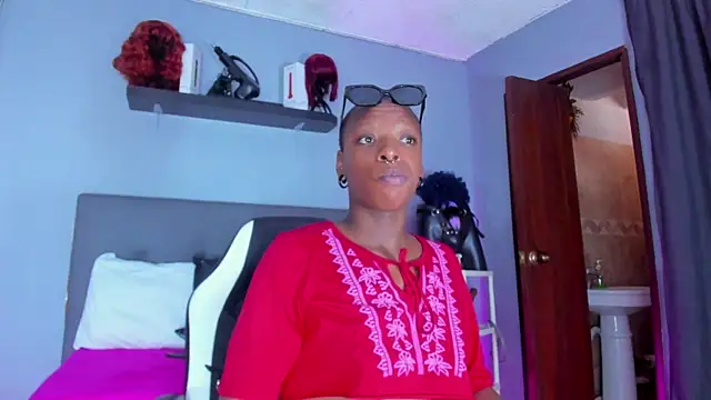 Coco Kiss online show from February 7, 2026, 7:11 pm