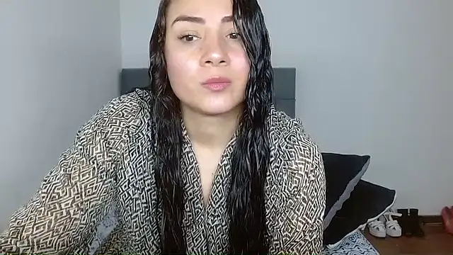 Snapshot of celeste_2023 chatting on January 18, 2026, 3:54 am celeste 2023 online show from January 18, 2026, 3:54 am