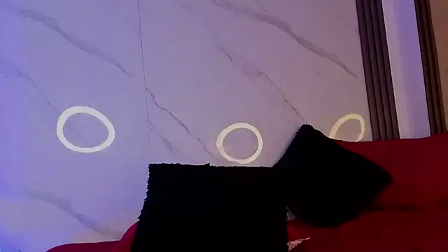 CandyQueenGold online show from March 8, 2026, 2:04 am