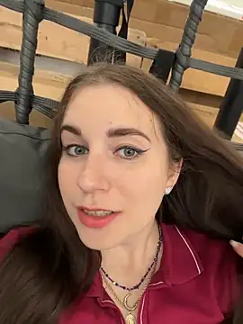 Snapshot of Teylor_Love chatting on June 2, 2026, 2:28 pm Teylor Love online show from June 2, 2026, 2:28 pm