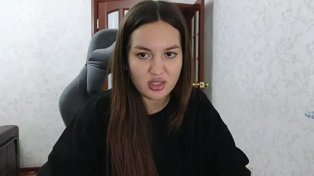 Snapshot of Nelly_Fischer chatting on January 10, 2025, 6:17 pm Nelly Fischer online show from January 10, 2025, 6:17 pm