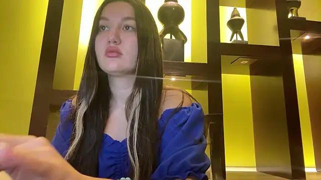 Snapshot of Nelly_Fischer chatting on January 21, 2025, 4:48 pm Nelly Fischer online show from January 21, 2025, 4:48 pm