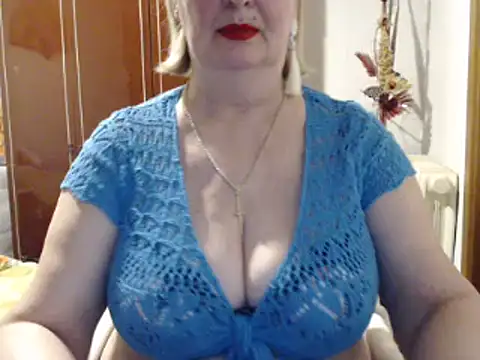 Secretfox online show from March 9, 2025, 5:06 pm
