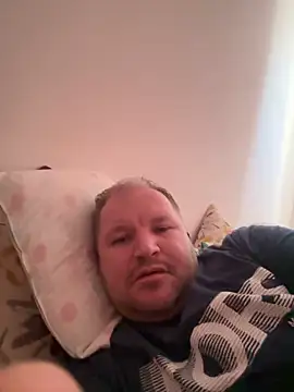 Aronn4 online show from February 19, 2025, 11:17 am