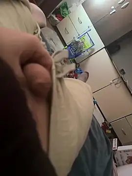 Aronn4 online show from February 21, 2025, 10:28 am