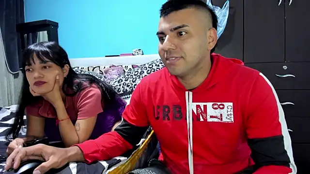 2ScarletandRyan8 online show from October 20, 2025, 10:05 am