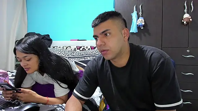 2ScarletandRyan8 online show from February 28, 2026, 10:04 am