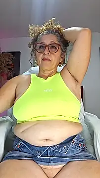 evelin hott online show from November 27, 2025, 2:45 am