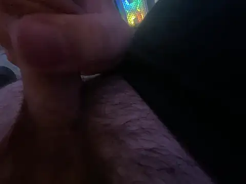 Snapshot of HardlyaBrigade chatting on July 15, 2026, 11:12 pm HardlyaBrigade online show from July 15, 2026, 11:12 pm