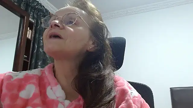 Snapshot of asleycavta chatting on October 8, 2025, 3:52 am asleycavta online show from October 8, 2025, 3:52 am