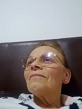 Snapshot of asleycavta chatting on October 2, 2025, 2:26 am asleycavta online show from October 2, 2025, 2:26 am