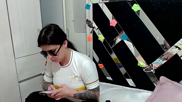 katery wok11 online show from March 6, 2026, 1:55 am