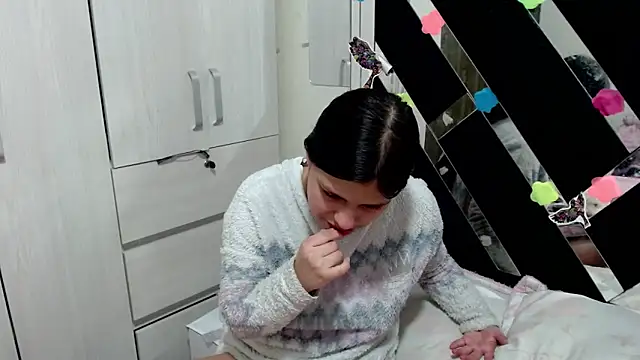 Snapshot of katery_wok11 chatting on November 5, 2025, 7:17 pm katery wok11 online show from November 5, 2025, 7:17 pm