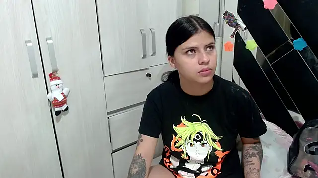 Snapshot of katery_wok11 chatting on November 19, 2025, 6:08 pm katery wok11 online show from November 19, 2025, 6:08 pm