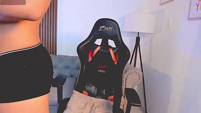 liam collins21 online show from October 12, 2025, 11:55 am