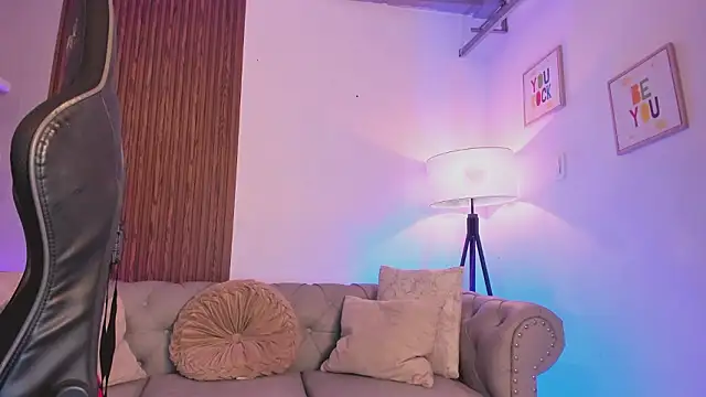 Snapshot of liam_collins21 chatting on February 5, 2026, 12:01 pm liam collins21 online show from February 5, 2026, 12:01 pm