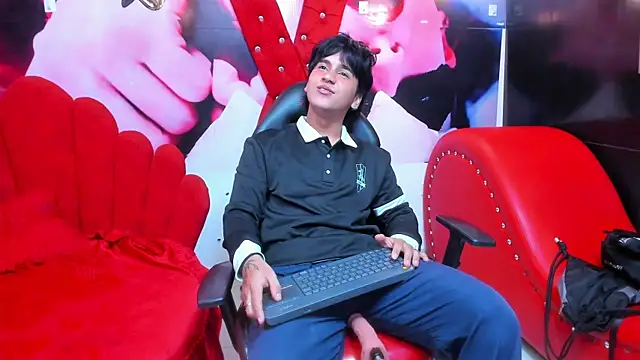 alex 477 online show from October 18, 2025, 11:34 am