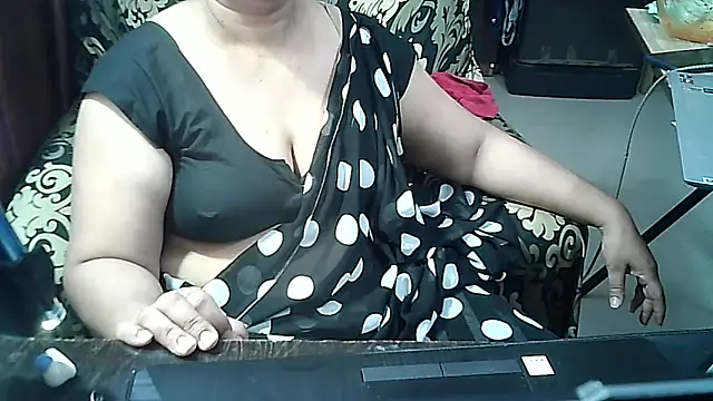 Snapshot of Punambhabisexy chatting on May 12, 2026, 4:02 pm Punambhabisexy online show from May 12, 2026, 4:02 pm