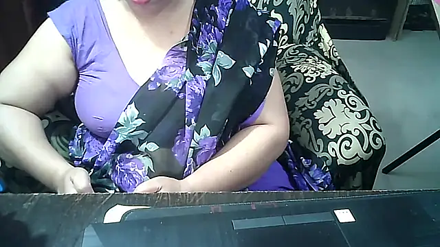 Punambhabisexy online show from April 12, 2026, 5:49 pm