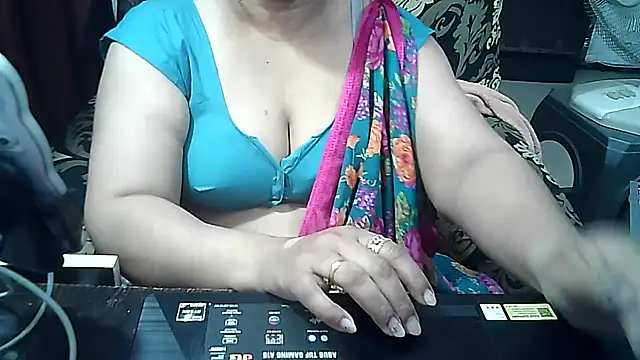 Punambhabisexy online show from October 14, 2025, 8:09 pm