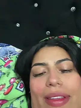 kiana cream online show from February 28, 2025, 4:10 am