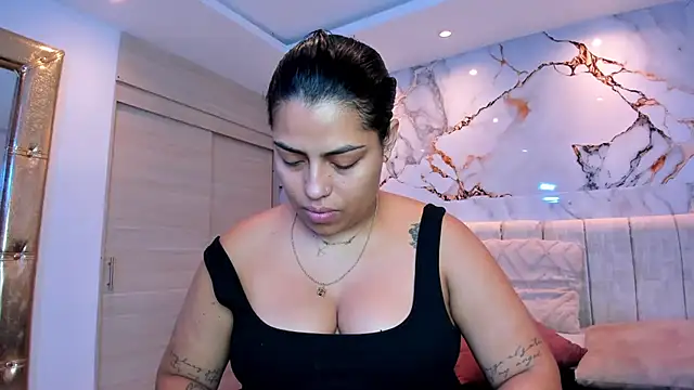 kiana cream online show from July 9, 2026, 12:37 pm