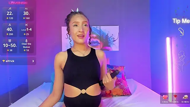 Snapshot of IsabellaSpencer chatting on October 15, 2025, 5:21 pm IsabellaSpencer online show from October 15, 2025, 5:21 pm