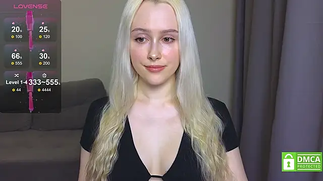 Snapshot of CaseyLabow chatting on March 13, 2025, 12:24 pm CaseyLabow online show from March 13, 2025, 12:24 pm