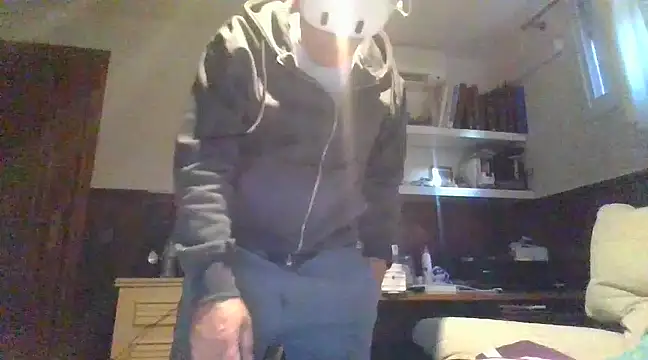 Snapshot of fransexdol chatting on January 17, 2025, 2:50 pm fransexdol online show from January 17, 2025, 2:50 pm