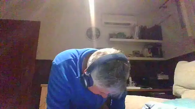 Snapshot of fransexdol chatting on January 17, 2025, 12:31 am fransexdol online show from January 17, 2025, 12:31 am