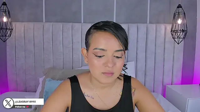 lea gray online show from November 29, 2025, 7:03 pm