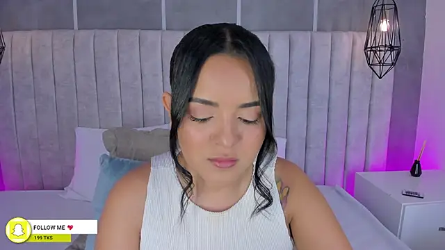 lea gray online show from December 1, 2025, 6:31 pm