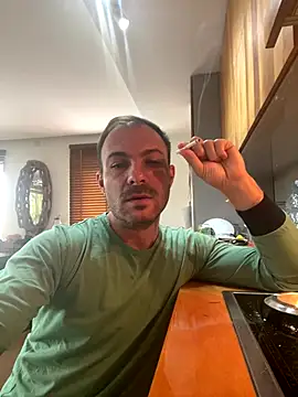 Adventurehotman online show from October 7, 2025, 9:10 am