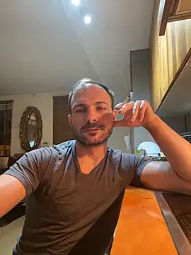 Adventurehotman online show from October 6, 2025, 6:52 pm