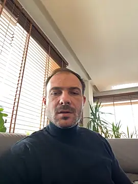 Adventurehotman online show from October 22, 2025, 12:37 pm