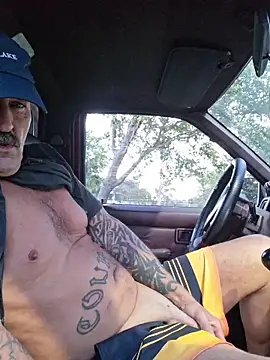 Hotbodyscottie online show from May 16, 2026, 10:36 am