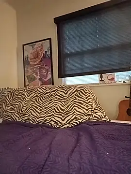 Hotbodyscottie online show from October 30, 2025, 11:52 am