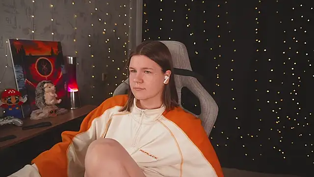 cuteamberlyyy online show from April 18, 2026, 1:19 am