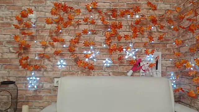 Amelia Kiss  online show from November 20, 2025, 12:55 am