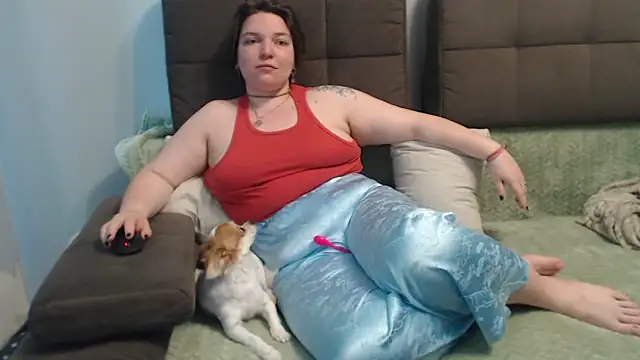 Amelia Kiss  online show from May 8, 2026, 1:53 am