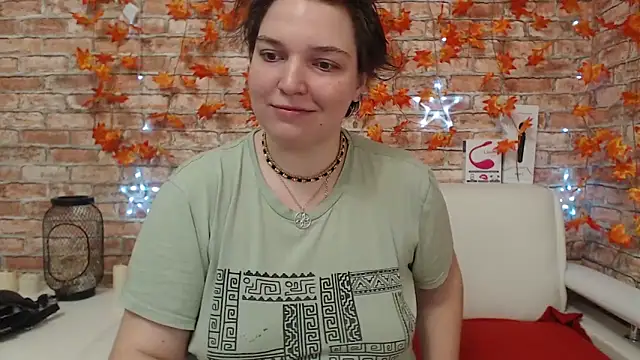 Amelia Kiss  online show from November 27, 2025, 12:33 am