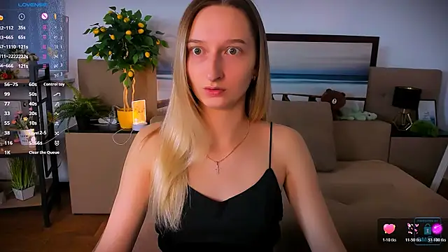  Ri na  online show from October 20, 2025, 5:20 am