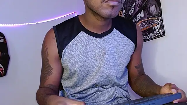 king  Black online show from February 18, 2026, 5:53 pm