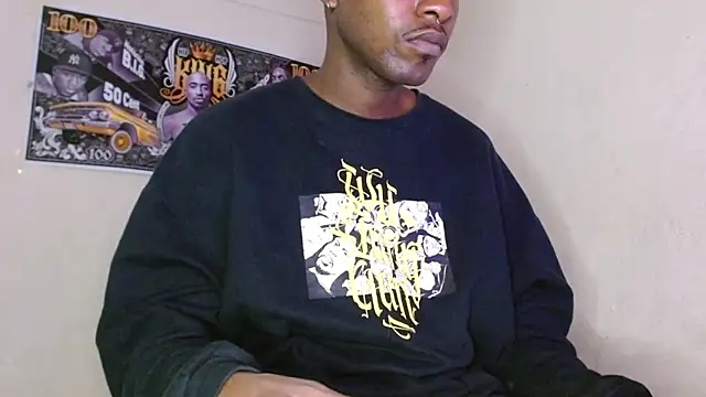 Snapshot of king__Black chatting on October 13, 2025, 3:35 pm king Black online show from October 13, 2025, 3:35 pm