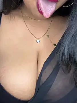 Snapshot of Playful__Princess chatting on January 26, 2025, 5:34 pm Playful  Princess online show from January 26, 2025, 5:34 pm