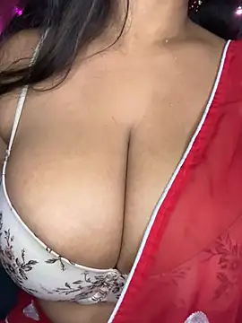 Snapshot of Playful__Princess chatting on January 28, 2025, 1:39 am Playful  Princess online show from January 28, 2025, 1:39 am