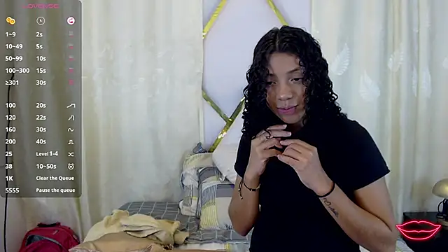 Snapshot of InkedSabrina chatting on March 1, 2025, 1:11 am InkedSabrina online show from March 1, 2025, 1:11 am