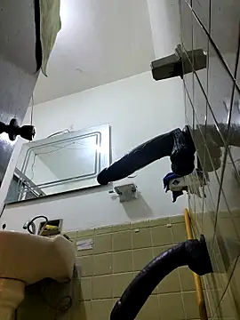 Snapshot of Ricorry@xh chatting on February 24, 2026, 3:40 am Ricorryxh online show from February 24, 2026, 3:40 am